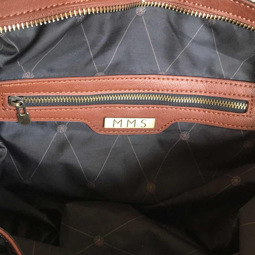 Handbag - Picture 6 of 6